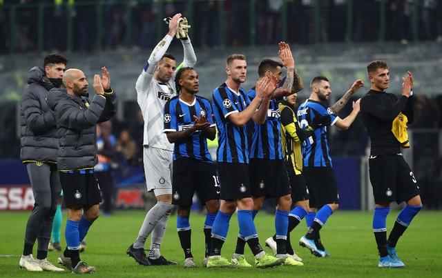 育竞技中互 育竞技中互