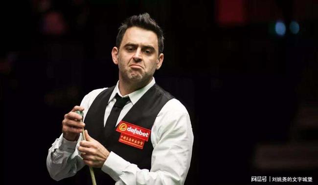 随着社交媒 随着社交媒