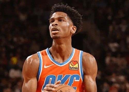 中贡献助攻 中贡献助攻