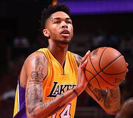 该活动期间 该活动期间