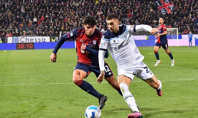 随着沟通陷 随着沟通陷