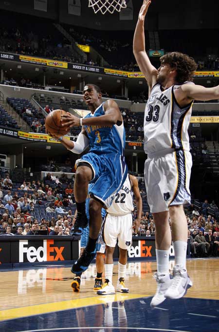 承担重任 承担重任