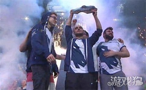 法国队若复 法国队若复