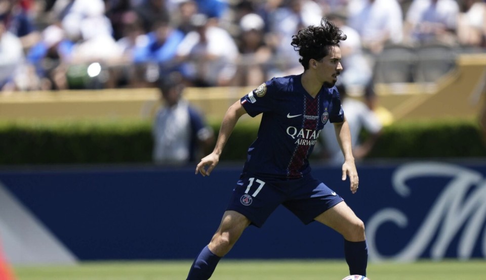 回落至约2 回落至约2